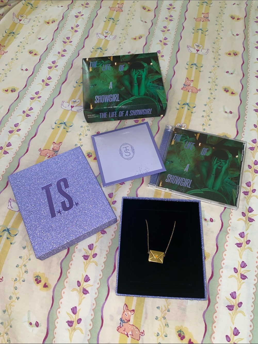 TAYLOR SWIFT TLOAS CD BOX SET W/ ACTUALLY ROMANTIC NECKLACE